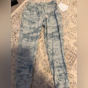 NWT Athleta Farallon Joggers